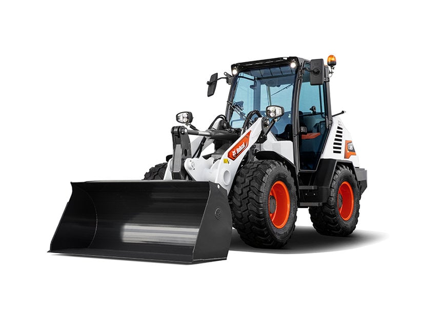 PRODUCTION DE LA PREMIÈRE CHARGEUSE COMPACTE SUR PNEUS BOBCAT